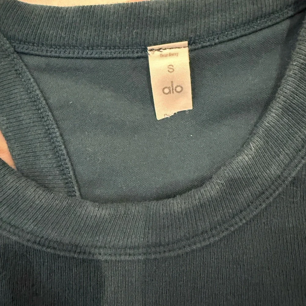 ALO Yoga Crewneck Tank Top in Teal-Blue - Picture 2 of 2